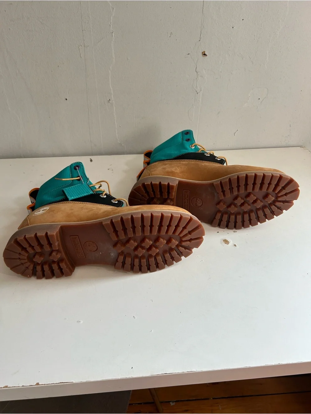 Timberland Tread-light Waterproof Men’s Brown and Teal Lace-Up Work Boots NWOT